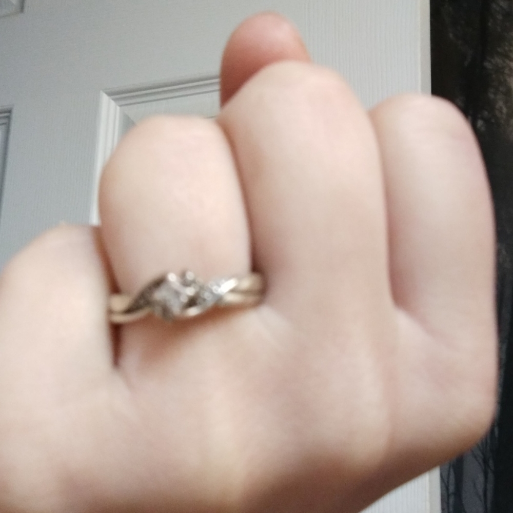 Wedding ring - Picture 5 of 5